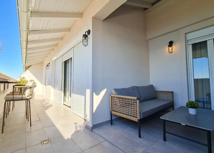 Pied-A-Terre By Belmont Realty