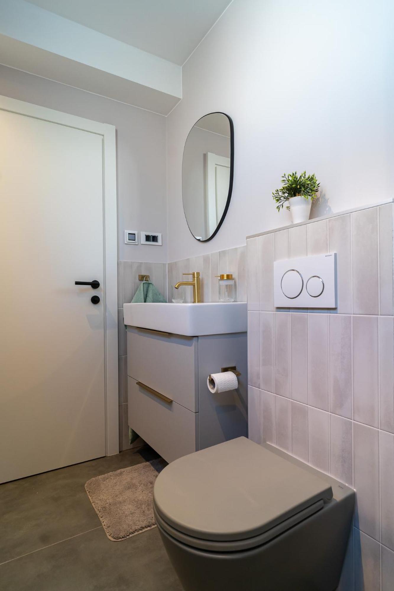 Pied-a-terre By Belmont Realty